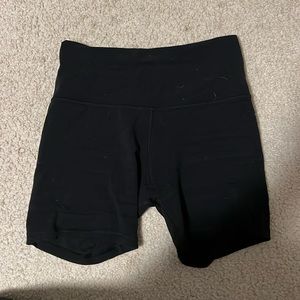 Lululemon Biker shorts 6 inch